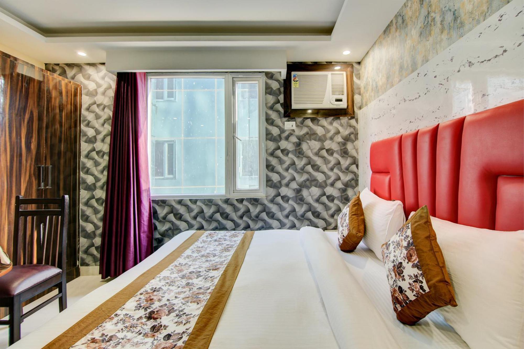 Hotel Smart Signature By Smart Group New Delhi Luaran gambar