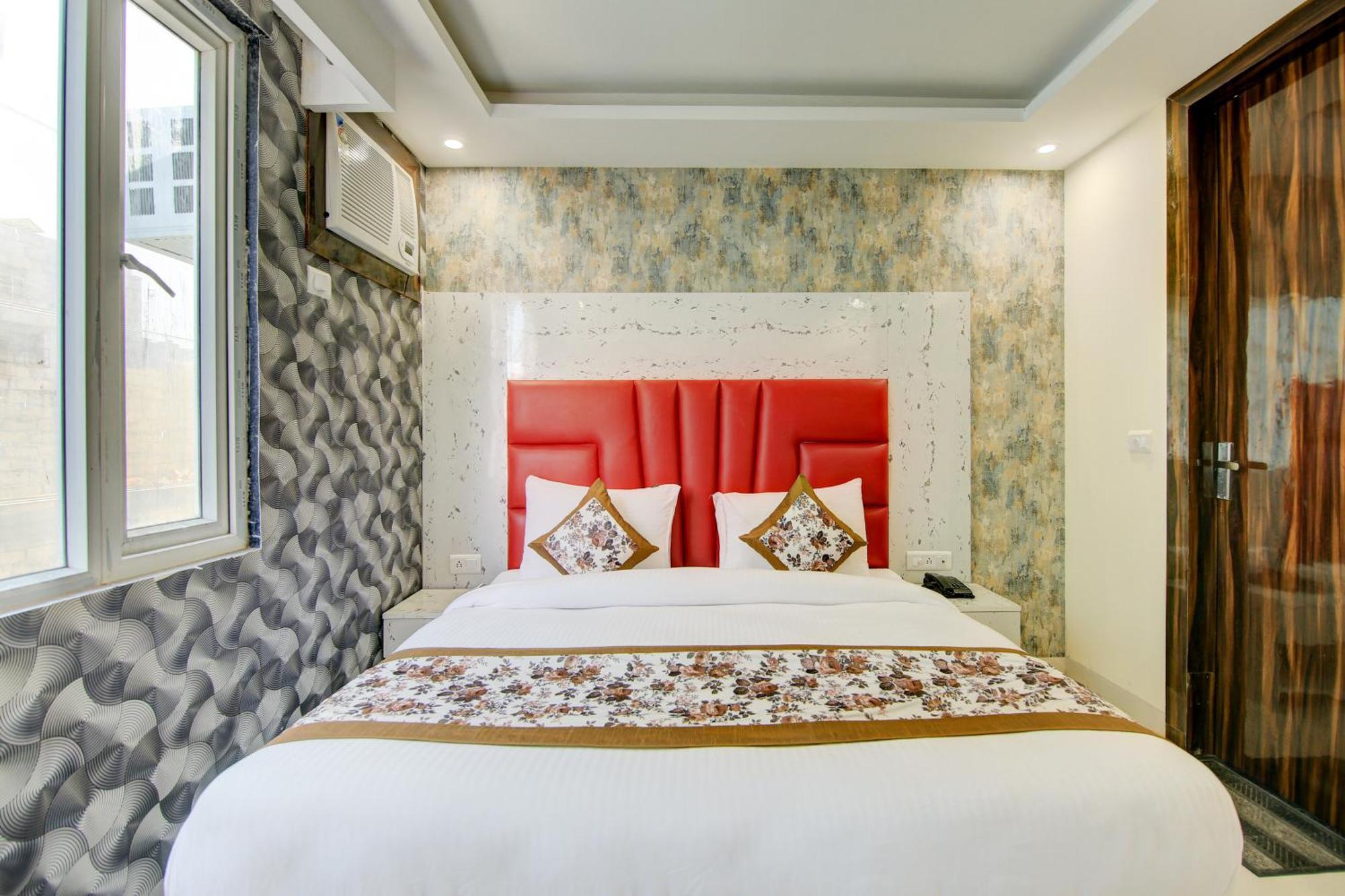 Hotel Smart Signature By Smart Group New Delhi Luaran gambar
